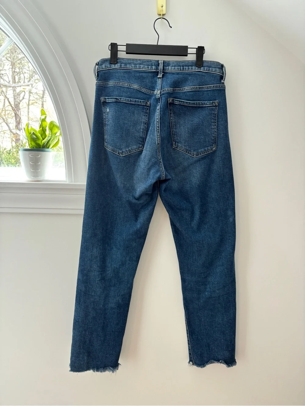 Banana Republic Mid-rise Straight Leg Jeans Womens 29 Medium Wash Raw Hem - Picture 3 of 12